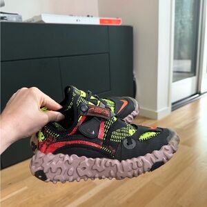 Nike ISPA OverReact Flyknit 'Crimson Volt'